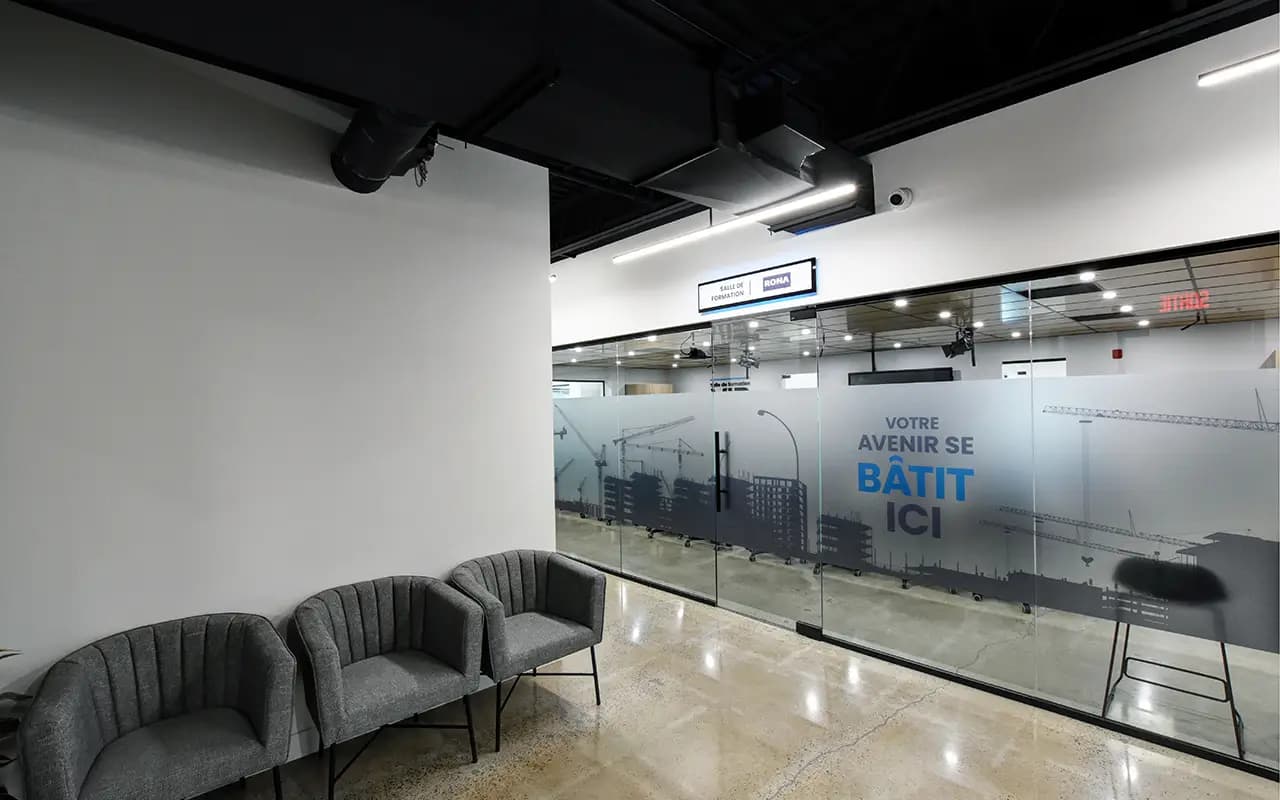 Reception at the GSC Laval office