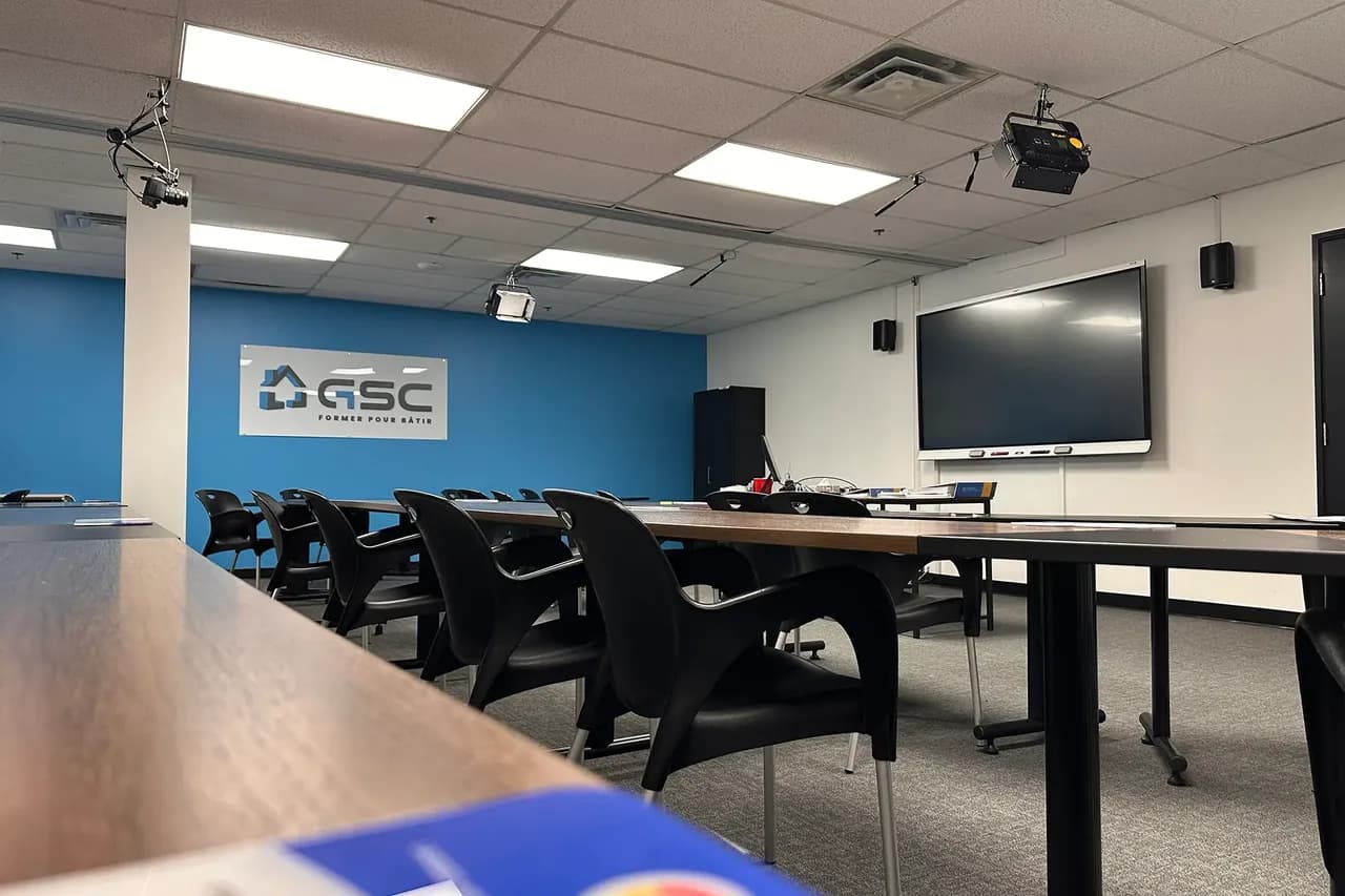 Classroom at the GSC Brossard office