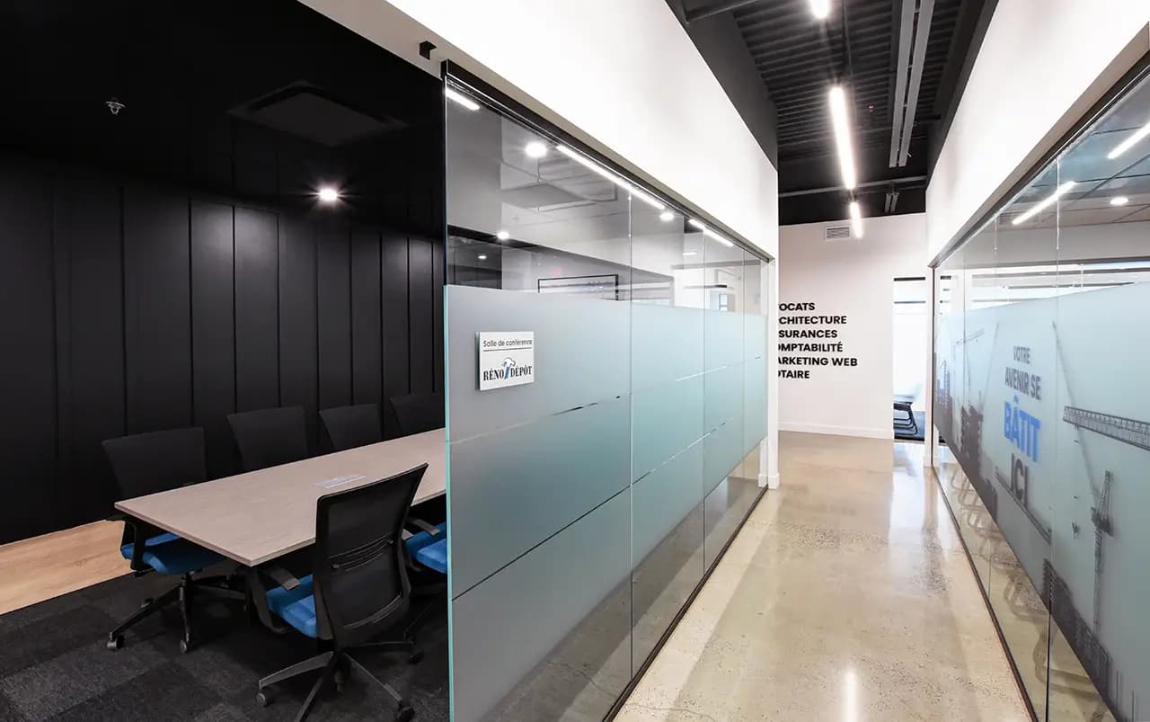 Conference room at the GSC Laval office