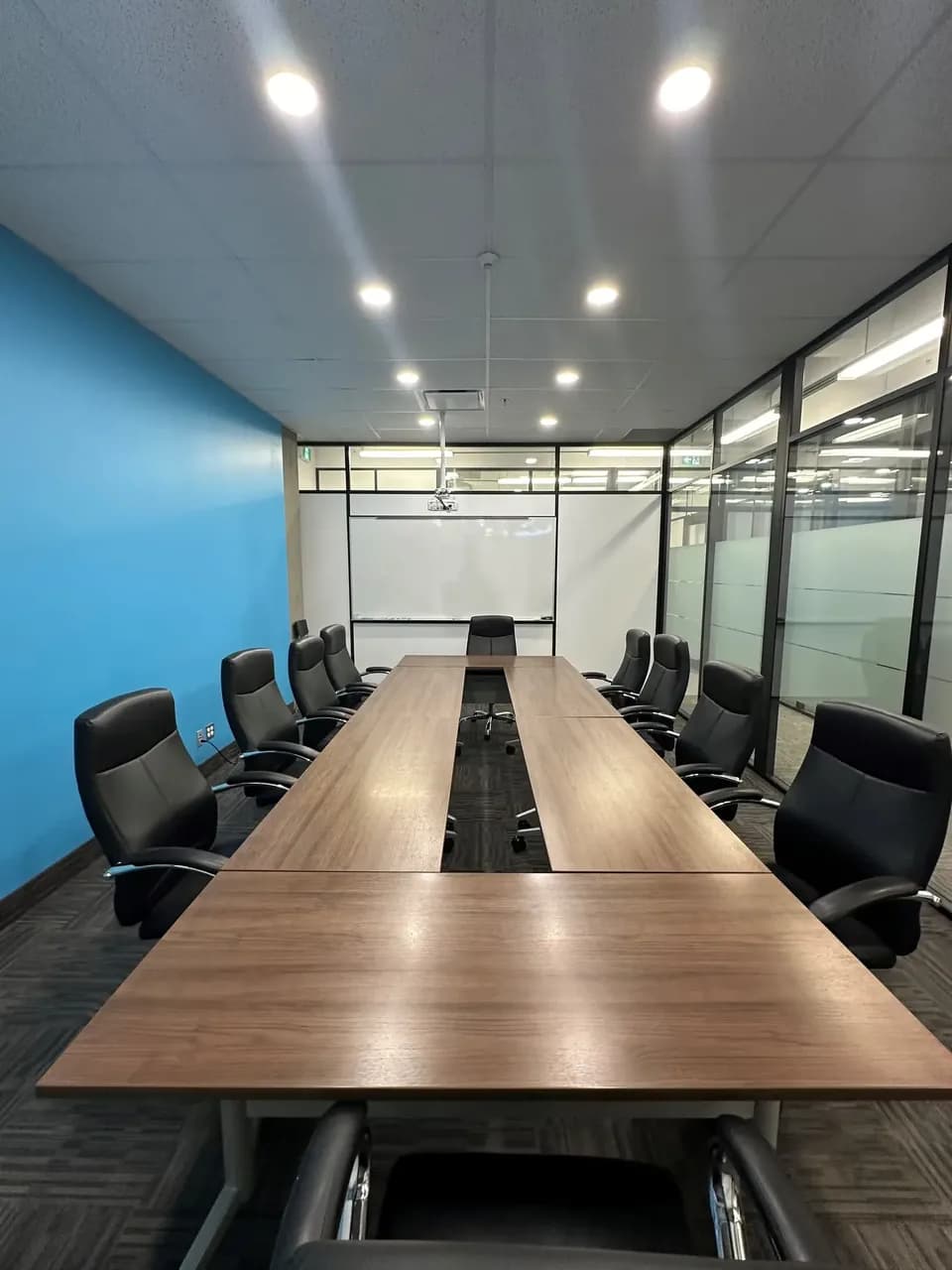 Conference room at the GSC Québec office