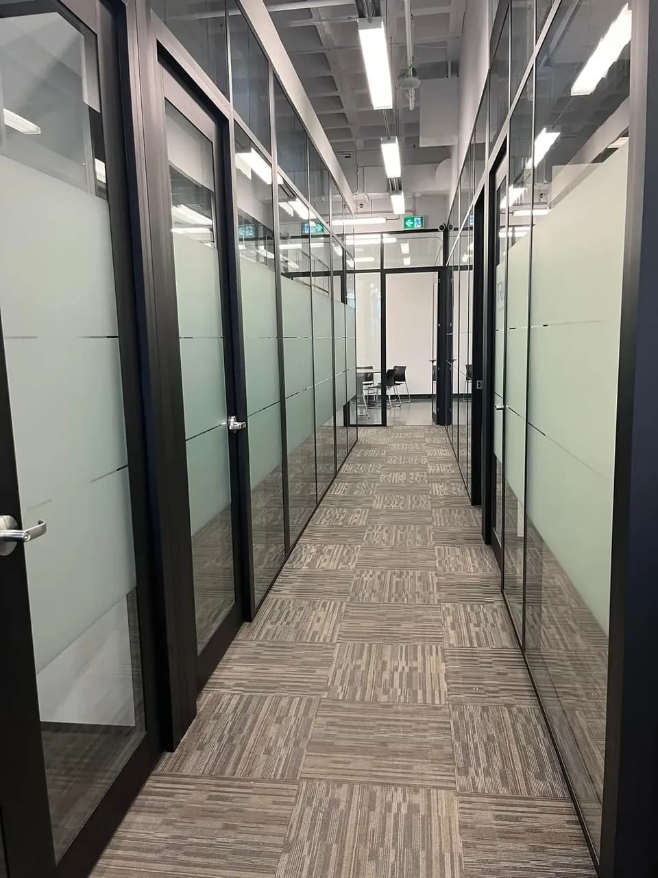 Hallway at the GSC Québec office
